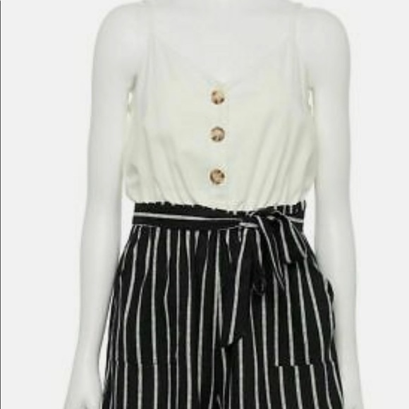 Juniors' Lily Rose Paperbag Romper - Picture 1 of 15